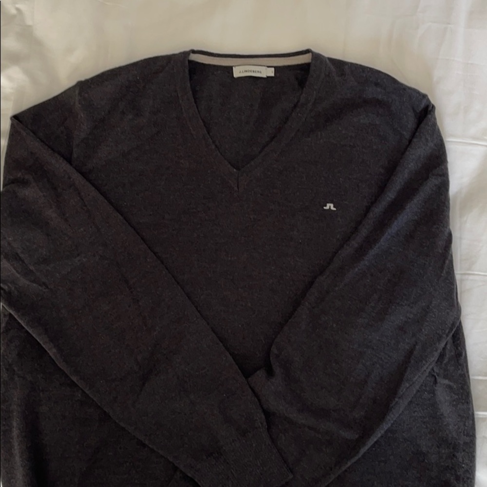 Men’s sweater